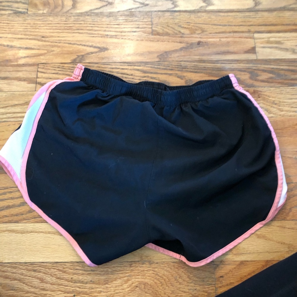 Nike tempo shorts dri fit nike shorts coral and black - Picture 3 of 3
